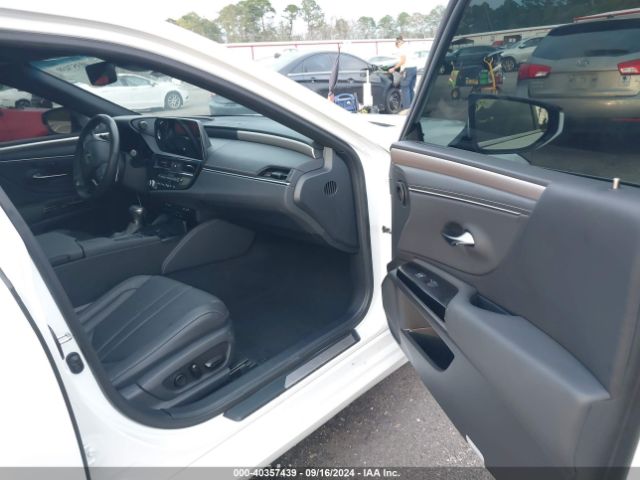 58AGZ1B13NU130102 Lexus Es 350 F Sport