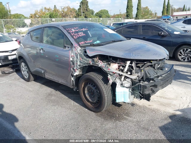 Toyota C-HR LE 2019 JTNKHMBX6K1037677 Image 14