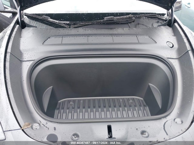 2024 TESLA MODEL Y 7SAYGAEE4RF157380 Photo 9