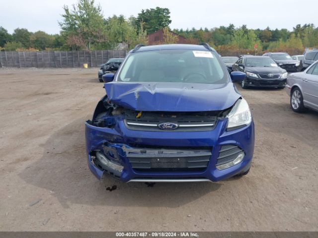 1FMCU9GX1FUA55403 Ford ESCAPE SE