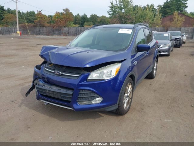 1FMCU9GX1FUA55403 Ford ESCAPE SE