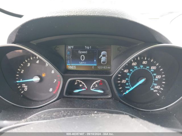 1FMCU9GX1FUA55403 Ford ESCAPE SE