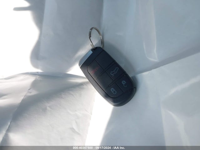 Продажа на аукционе авто 2018 Dodge Journey Se, vin: 3C4PDCAB4JT170323, номер лота: 40357500
