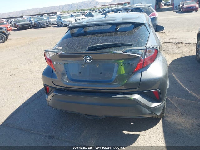 Toyota C-HR XLE 2018 NMTKHMBXXJR056995 Image 16