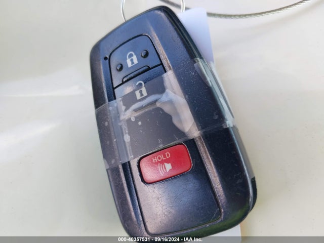 Toyota Prius Two 2016 JTDKBRFU0G3507832 Image 11
