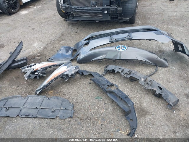 Toyota Prius Two 2016 JTDKBRFU0G3507832 Image 12