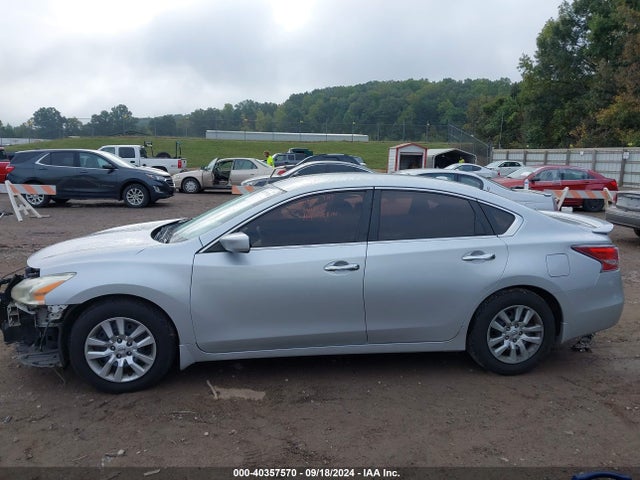 Nissan Altima 2.5 S 2015 1N4AL3AP2FC190230 Image 14