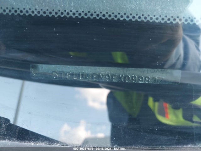 Toyota Tacoma Base V6 2014 5TFLU4EN9EX099817 Image 9