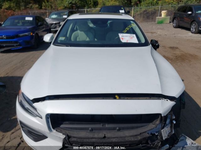 7JR102FKXMG094752 Volvo S60 T5 Momentum
