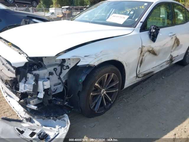 7JR102FKXMG094752 Volvo S60 T5 Momentum