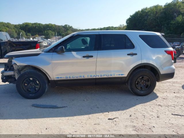 1FM5K8AR0HGE13143 Ford Utility Police Interceptor