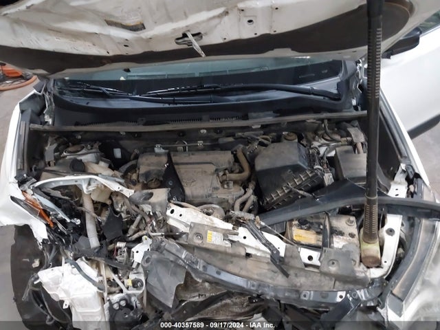 Toyota RAV4 LE 2016 JTMZFREV8GD090922 Image 10