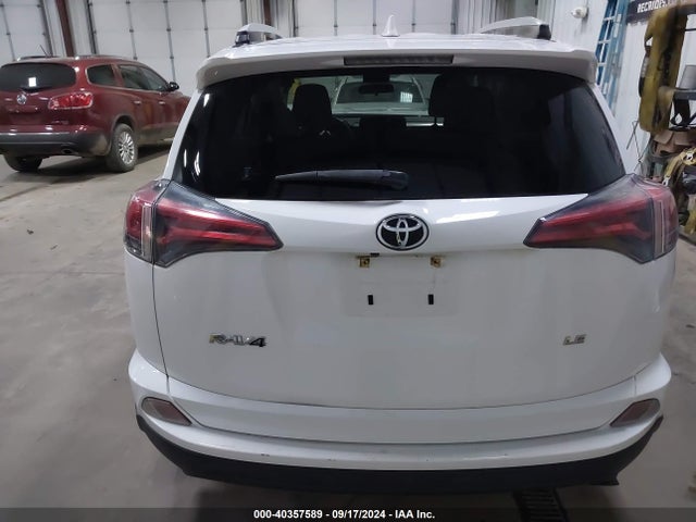 Toyota RAV4 LE 2016 JTMZFREV8GD090922 Image 16