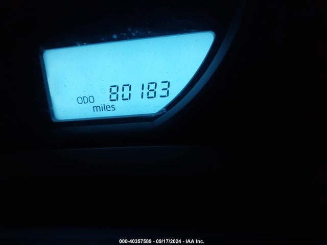 Toyota RAV4 LE 2016 JTMZFREV8GD090922 Image 7