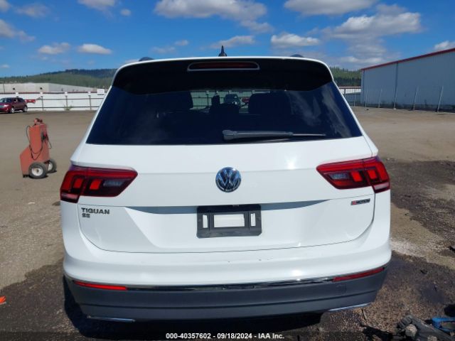 3VV2B7AX7LM020305 Volkswagen Tiguan 2.0t Se/2.0t Se R-line Black/2.0t Sel