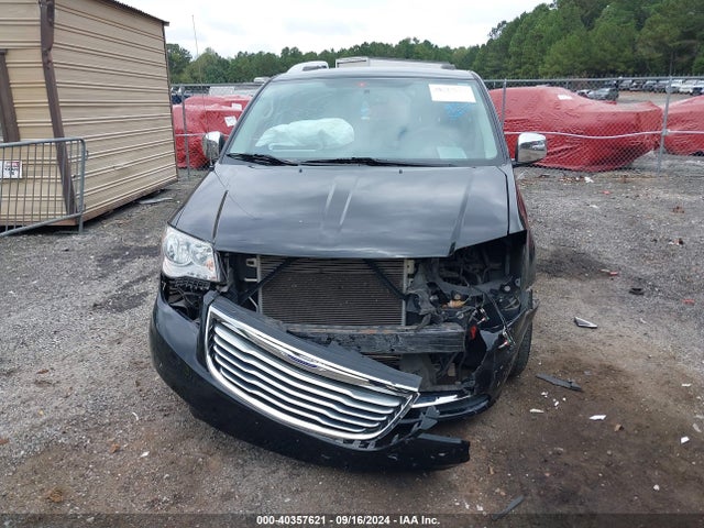 2C4RC1BG8GR301615 Chrysler Town & Country Touring
