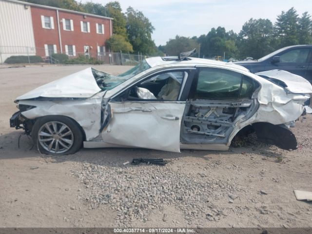 JN1BV7AR2EM688697 Infiniti Q50 Premium