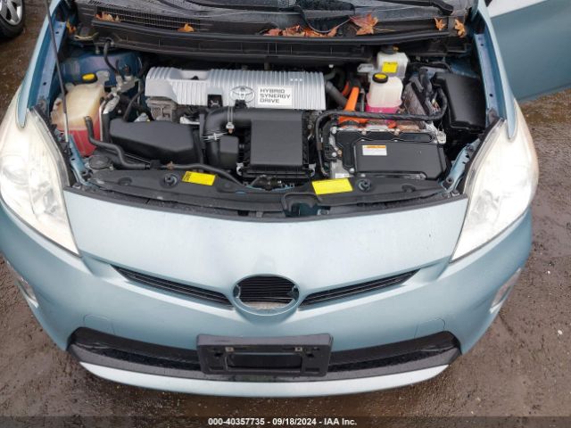 JTDKN3DU2E1752566 Toyota Prius Two
