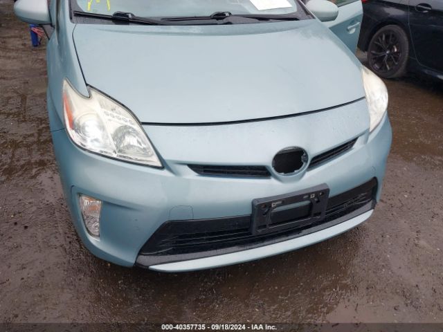 JTDKN3DU2E1752566 Toyota Prius Two