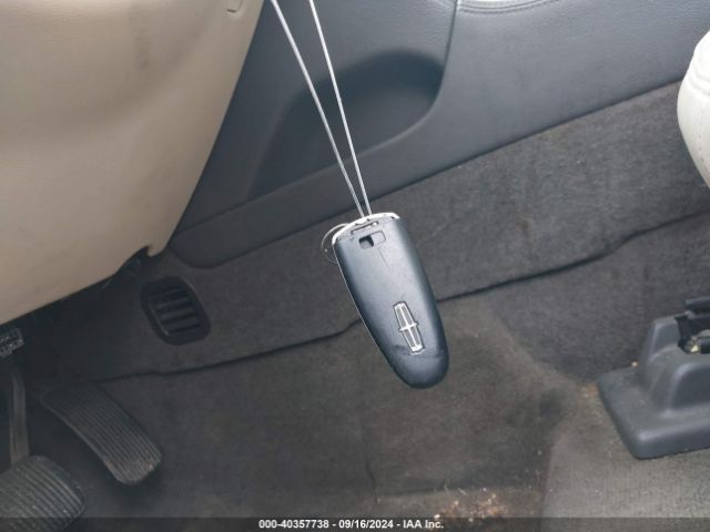 1LNHL9EK8EG600509 Lincoln MKS