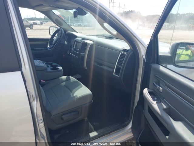 1C6RR6GT7ES264562 RAM 1500 Slt