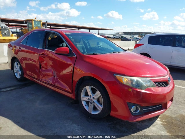 Toyota CAMRY SE 2014 4T1BF1FK8EU863243 главное изображение