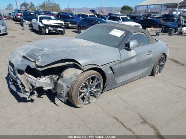 2023 BMW Z4 WBAHF3C00PWY02941 Photo 1