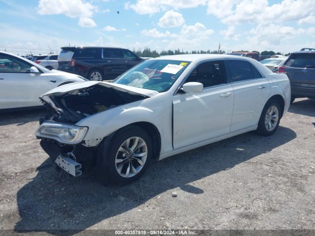 2C3CCAAG9FH755257 Chrysler 300 Limited