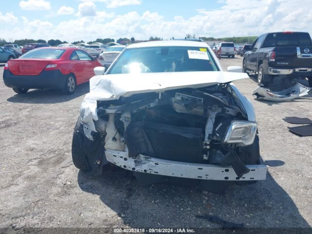 2C3CCAAG9FH755257 Chrysler 300 Limited