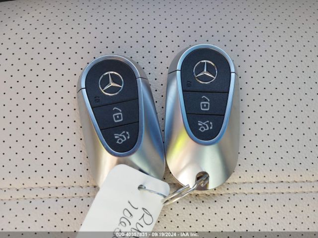 W1NKM4HB2RF093939 Mercedes-Benz Glc 300 4matic Suv