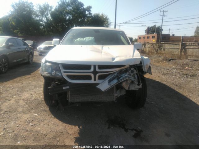 3C4PDDEG1JT390143 Dodge Journey Gt Awd