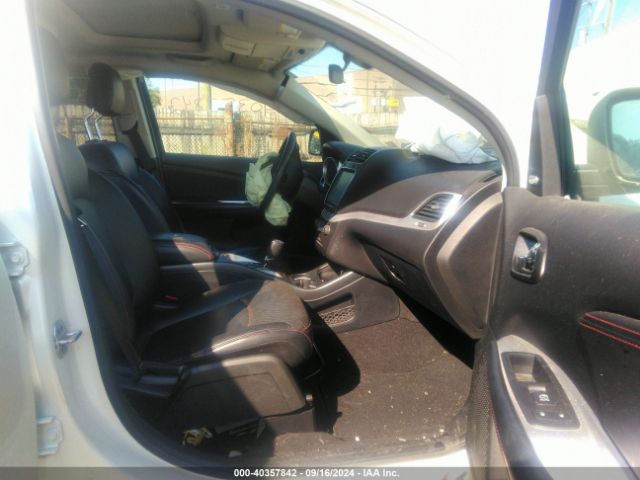3C4PDDEG1JT390143 Dodge Journey Gt Awd
