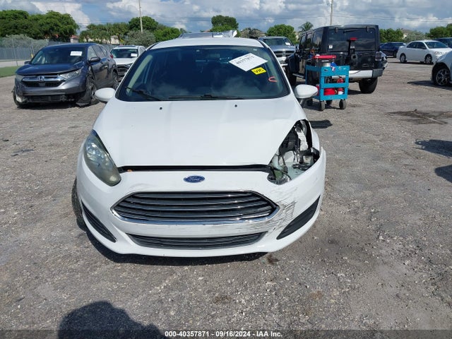 Ford FIESTA SE 2014 3FADP4BJ6EM118025 Image 12