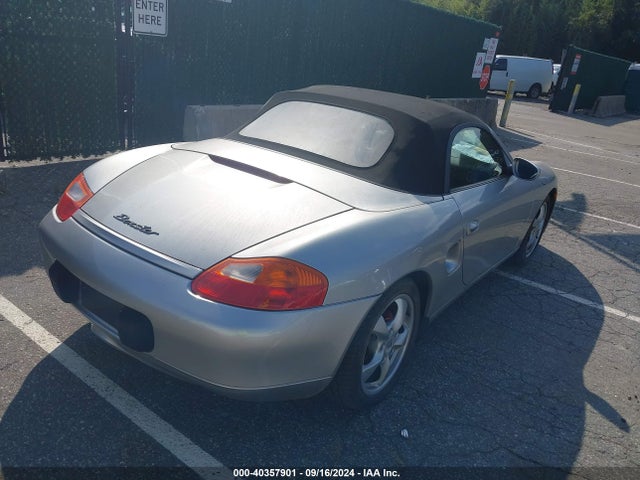 2002 PORSCHE BOXSTER WP0CA29842U623423 Photo 3