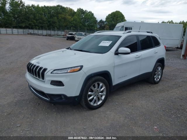 1C4PJLDB8HW526586 Jeep Cherokee Limited Fwd