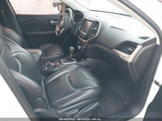 1C4PJLDB8HW526586 Jeep Cherokee Limited Fwd
