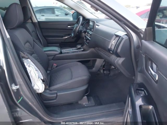 5N1DR3BA3NC234360 Nissan Pathfinder Sv 2wd