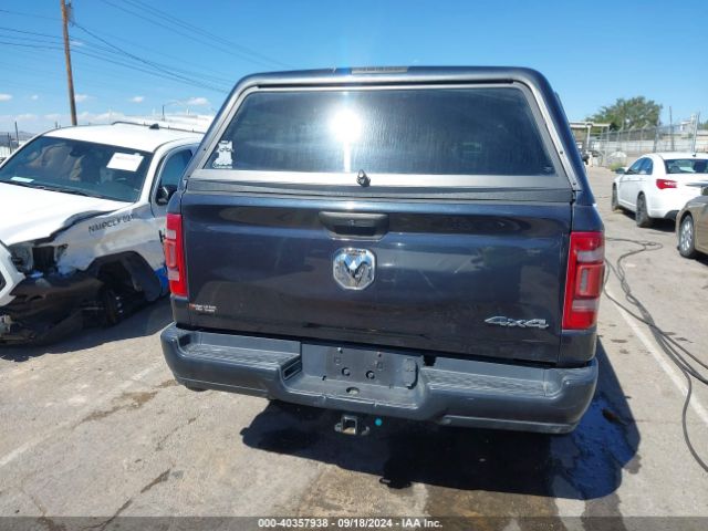 1C6RRFCG4MN714268 RAM 1500 Tradesman Quad Cab 4x4 6'4 Box