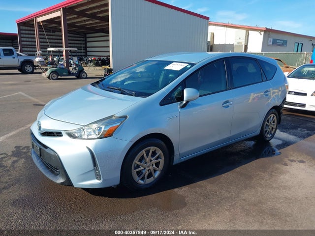 Toyota Prius V Five/four/three/two 2016 JTDZN3EU8GJ052132 Image 2