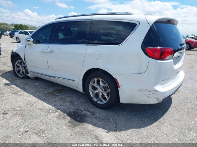 2C4RC1GG3JR170772 Chrysler Pacifica Limited