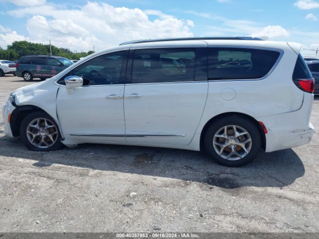 2C4RC1GG3JR170772 Chrysler Pacifica Limited