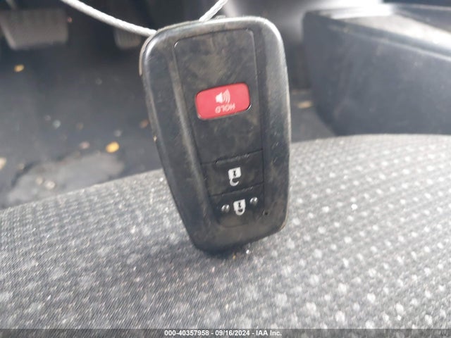 Toyota Prius Le 2022 JTDKAMFUXN3189916 Image 11