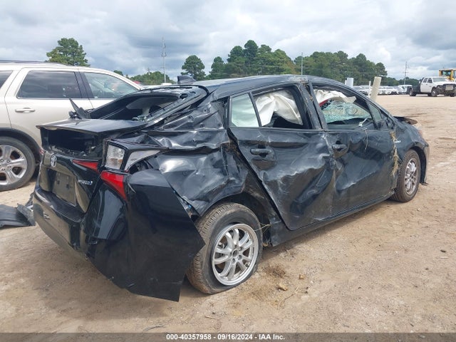 Toyota Prius Le 2022 JTDKAMFUXN3189916 Image 4