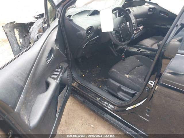 Toyota Prius Le 2022 JTDKAMFUXN3189916 Image 5