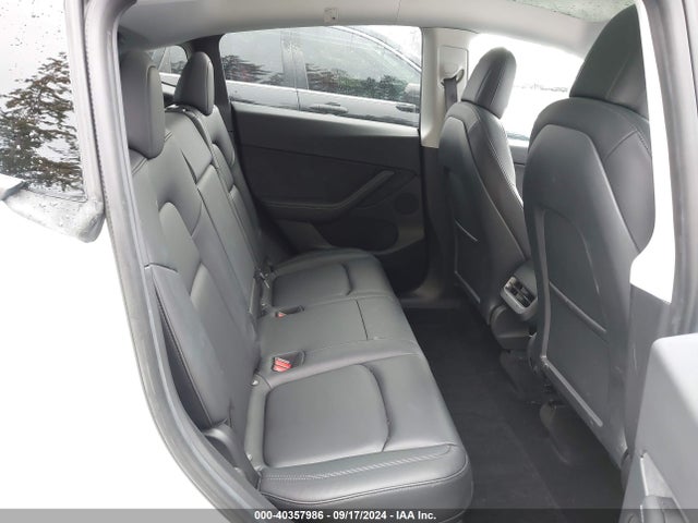 2021 TESLA MODEL Y 5YJYGDEE7MF198819 Photo 7