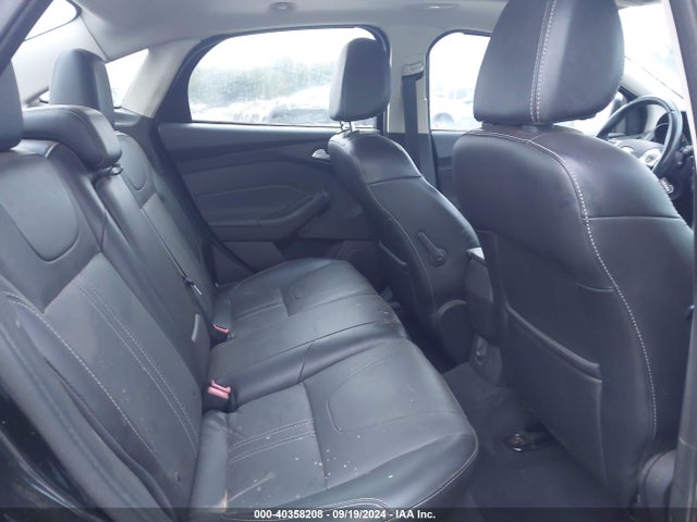Ford FOCUS SE 2014 1FADP3F24EL227372 Image 8