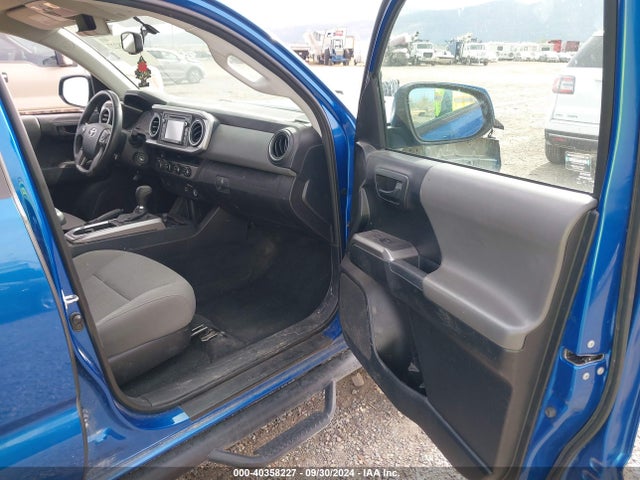 Toyota Tacoma Sr5 V6 2017 3TMCZ5AN4HM114084 Image 5