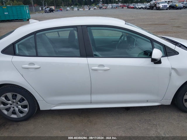 Toyota COROLLA LE 2021 5YFEPMAE5MP147364 Image 13