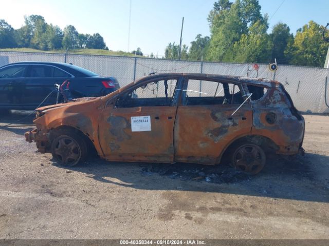 2T3ZFREV9HW332590 Toyota RAV4 LE