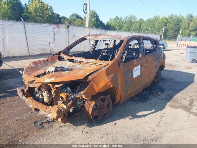 2T3ZFREV9HW332590 Toyota RAV4 LE